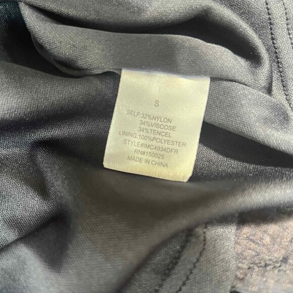 FRANCESCA’S Mi Ami Navy Babydoll Tiered Ruffled Lined Mini Dress Size S Boho - Picture 14 of 14